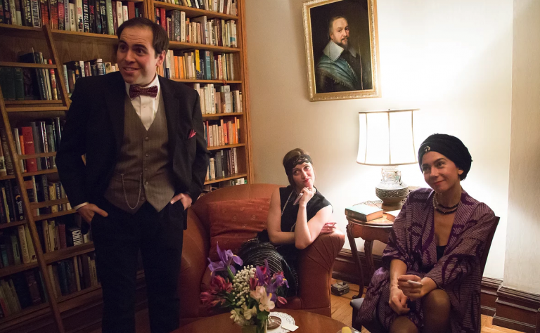 Murder mystery deep sth